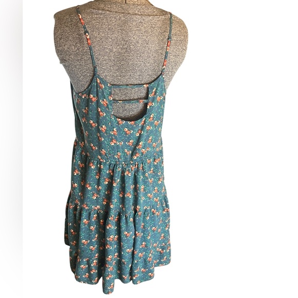 Xhilaration Floral Sundress - Picture 3 of 7